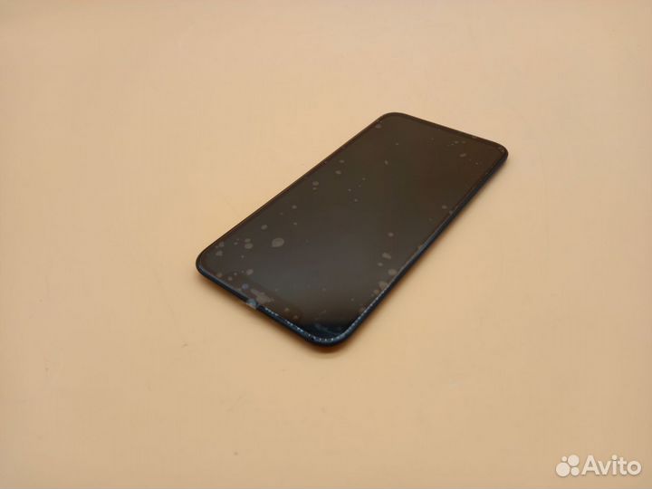 С дефектом 836366*5 Дисплей на iPhone xs