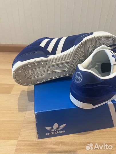 Кеды adidas Originals