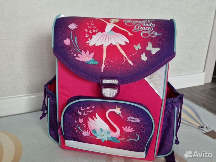 Рюкзак плюс пенал школьный для девочки