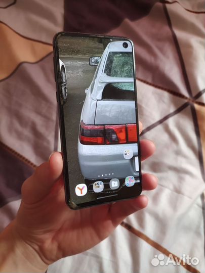Samsung Galaxy S10e, 6/128 ГБ