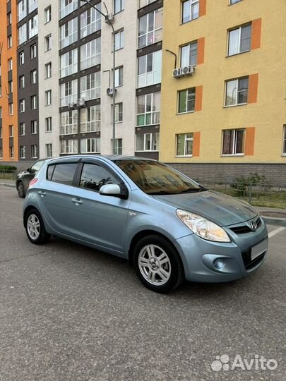 Hyundai i20 1.4 AT, 2010, 114 500 км