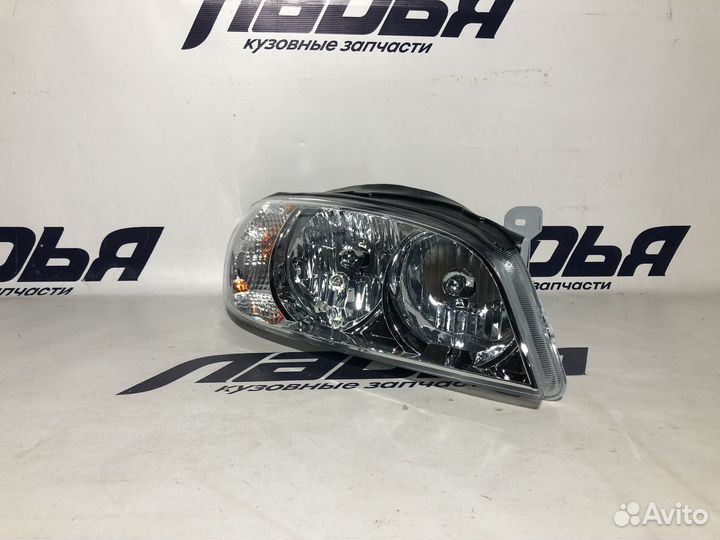 Фара KIA spectra правая