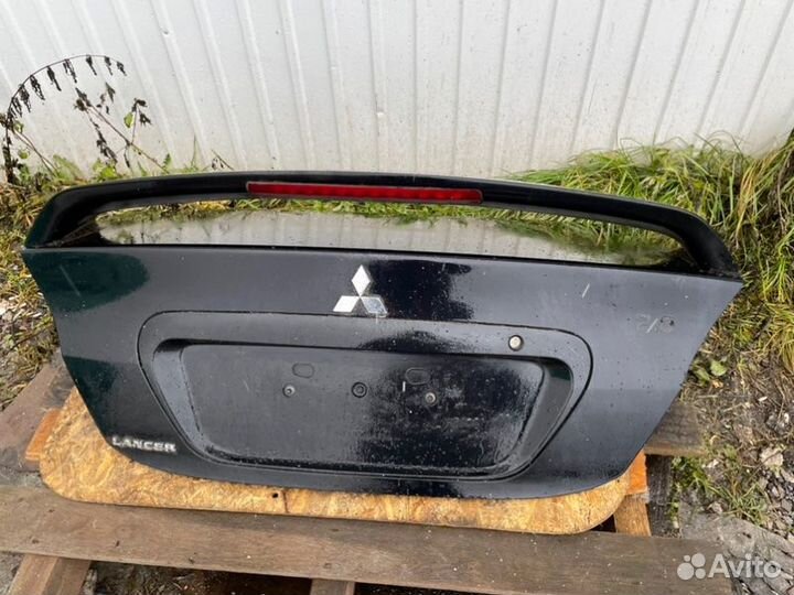 Крышка багажника Mitsubishi Lancer седан 4G63 2006