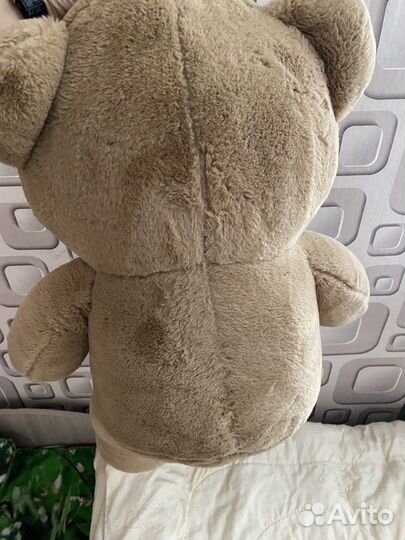 Плюшевый медведь