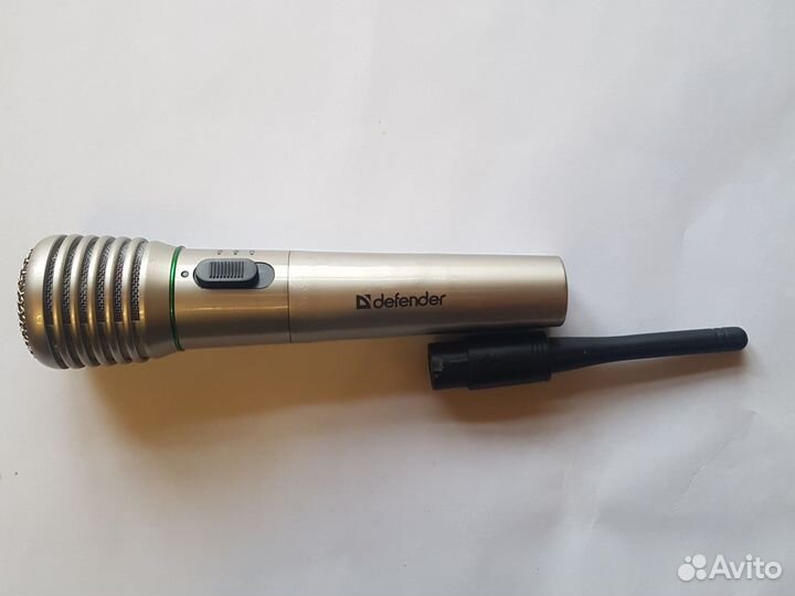 Беспроводной микрофон