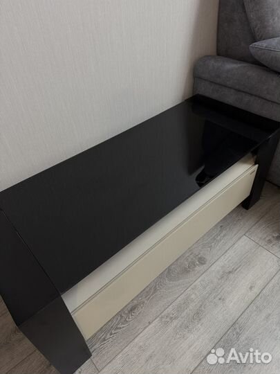 Тумба под телевизор