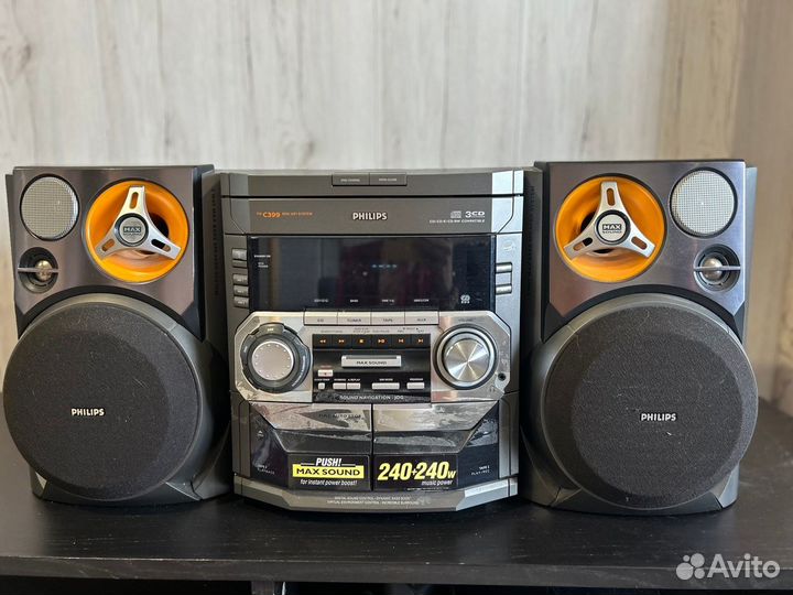 Музыкальный центр Philips бу