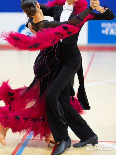 Фрак для бальных танцев