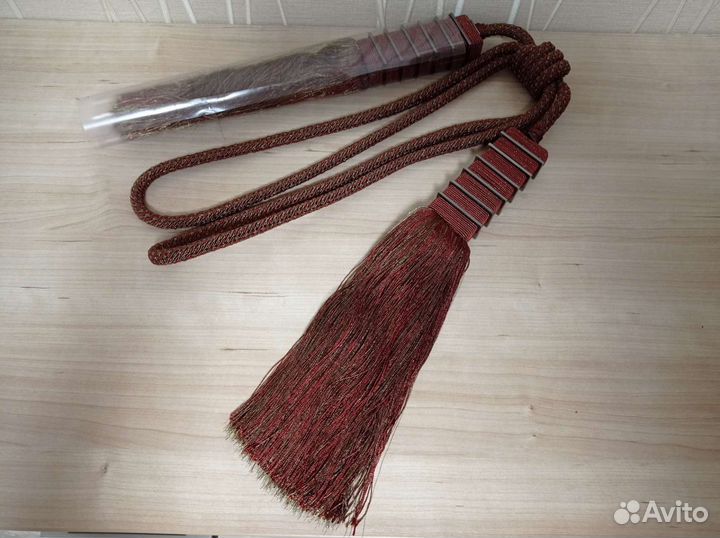 Подхват для штор в виде кисти garden новый