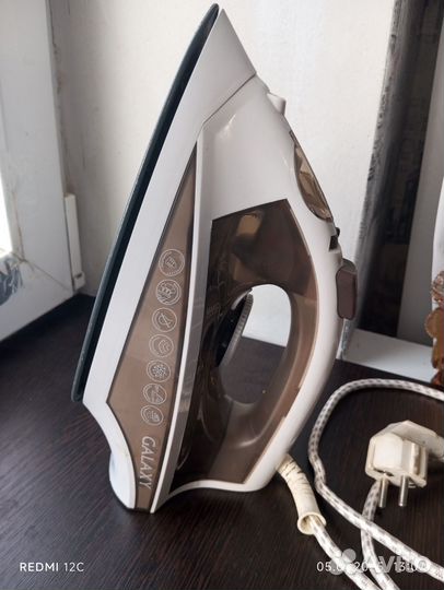 Паровой утюг galaxy