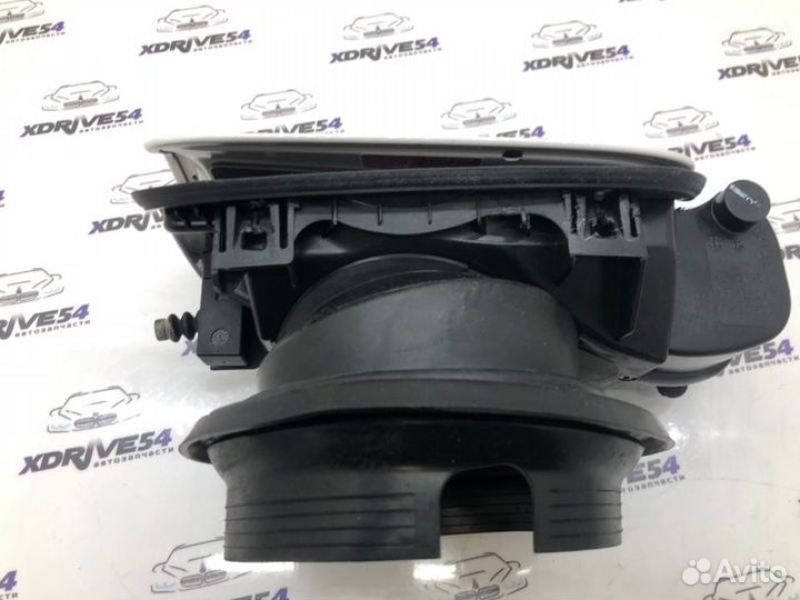 Лючок бензобака задний Bmw X5 E70 N55B30 2010