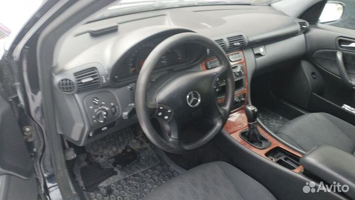 Mercedes-Benz C-класс 1.8 МТ, 2003, 340 036 км