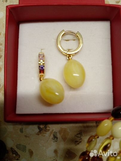 Янтарные бусы натуральные