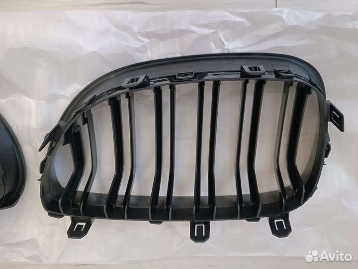 Ноздри решетка BMW 5 серия E60 E61 M-стиль
