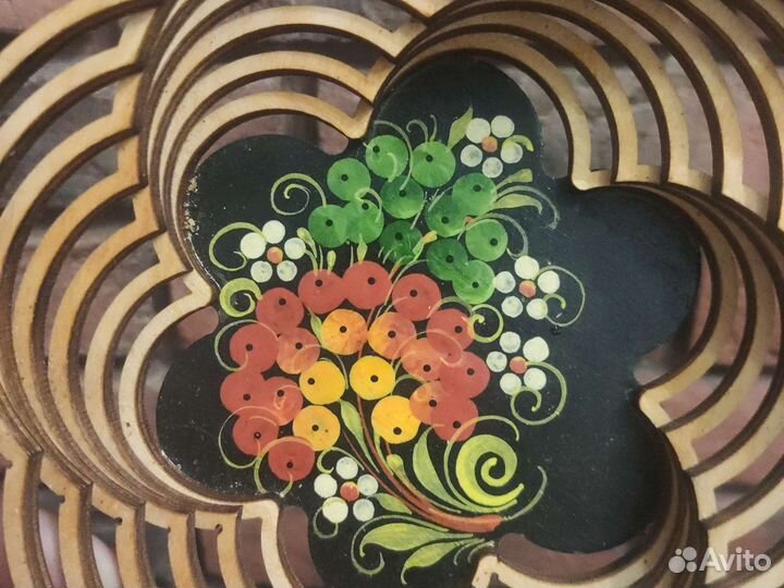 Деревянная тарелка, миска