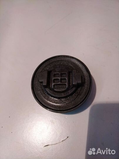 Крышка маслозаливной горловины Volkswagen 1.4