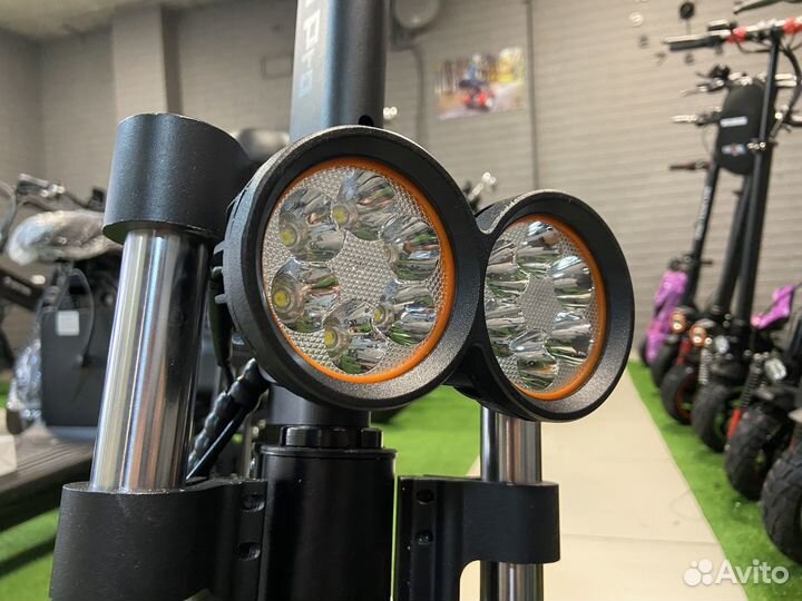 Электросамокат Kugoo M5 Pro