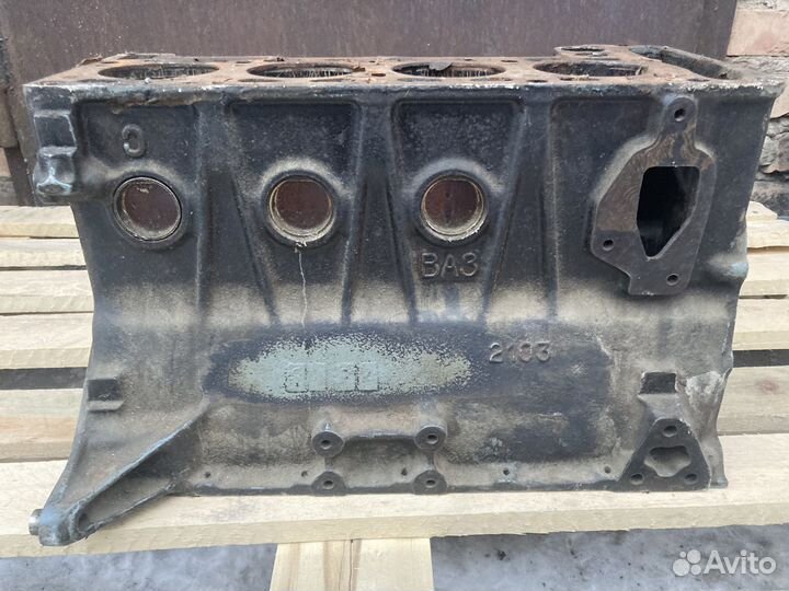 Блок цилиндров ваз 2103