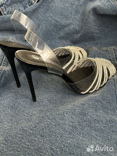 Туфли блестящие