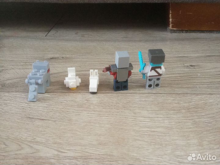 Лего фигурки