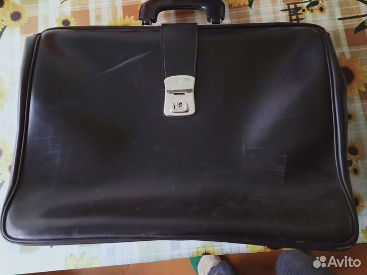 Ретро Портфель, чемоданы, корзины