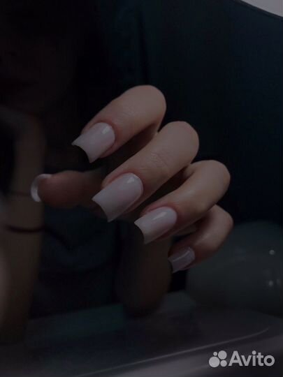 Модель на маникюр с покрытием/наращивание