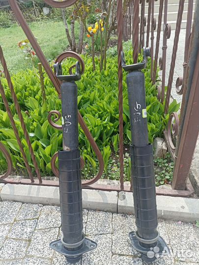 Амортизаторы nissan fuga