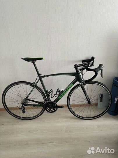 Шоссейный карбоновый велосипед