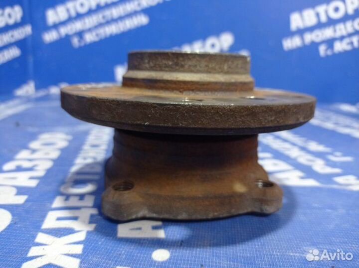 Задняя ступица Bmw E60 седан N52B25 2007