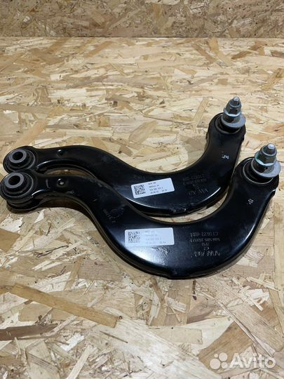 Рычаг задней подвески VAG