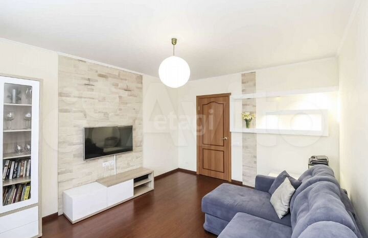 2-к. квартира, 55 м², 5/5 эт.