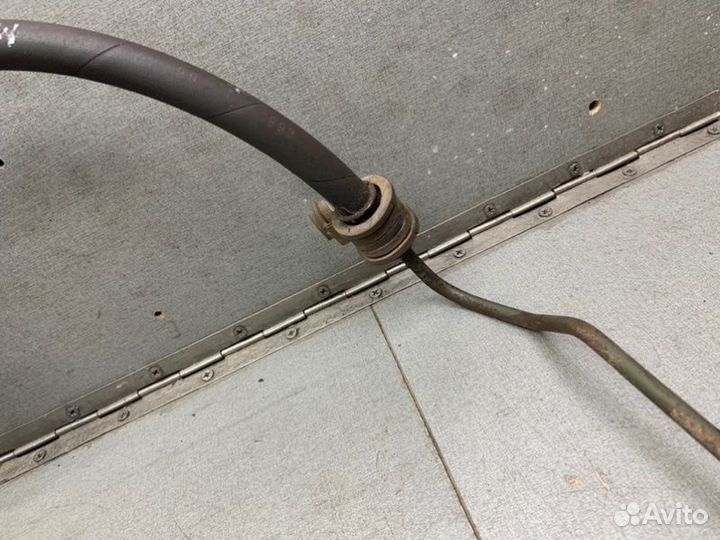 Шланг гидроусилителя руля Mitsubishi Carisma седан