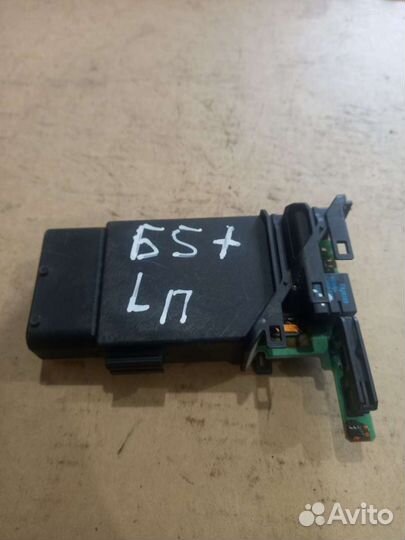 Блок управления стеклоподъемниками Пассат Б5 Левый