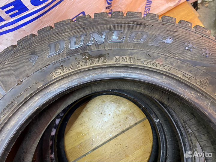 Dunlop SP Winter Ice 02 185/65 R15 92T
