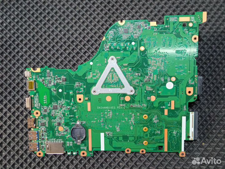 Материнская плата zaaa X32 Rev:e Acer E5-575g