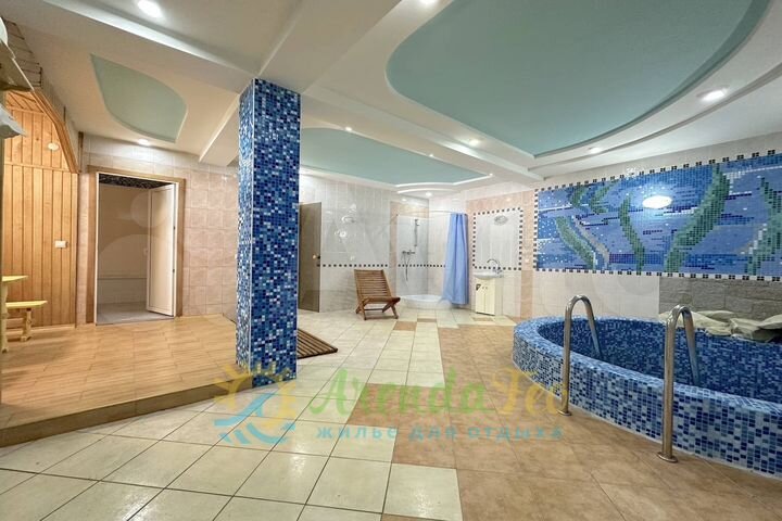 Дом 300 м² на участке 10 сот.