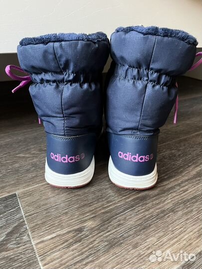 Женские дутики Adidas