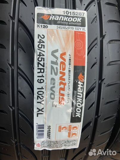 Hankook Ventus V12 Evo2 K120 245/45 R19 102Y