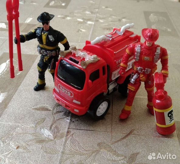 Пожарный автомобиль