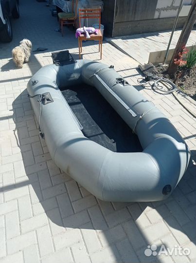 Лодка пвх Лоцман с мотором
