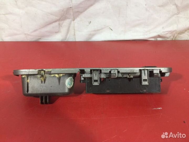 Блок кнопок Nissan Tiida C11