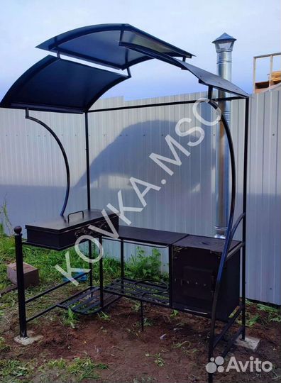 Мангал с крышей