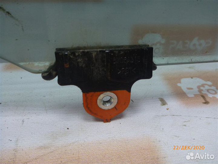 Стекло двери переднее правое Mitsubishi Asx GA1W