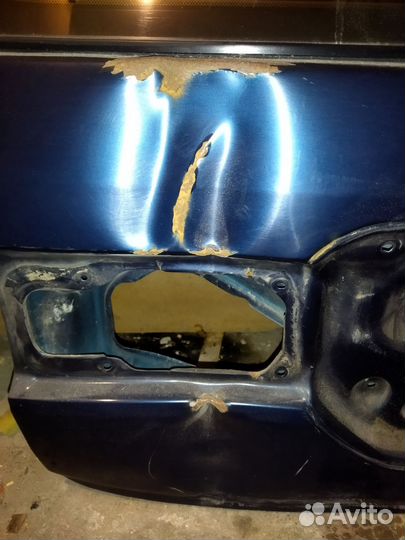 Продам 5я дверь на ipsum sm-10