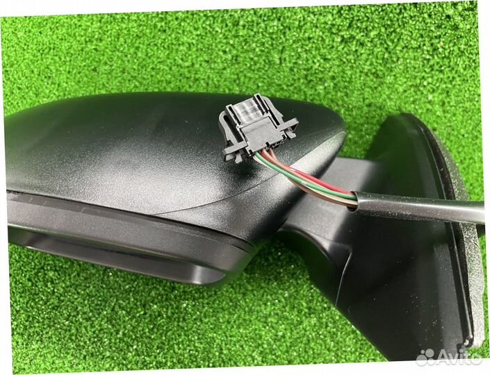 Зеркало левое Rapid