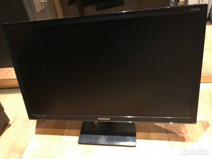Монитор Samsung ls27e330hzo