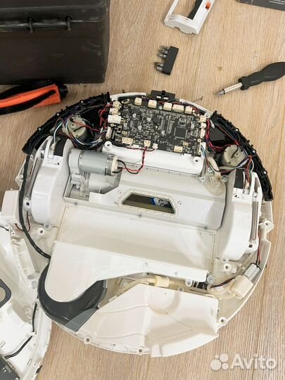 Робот пылесос mi robot vacuum mop essential