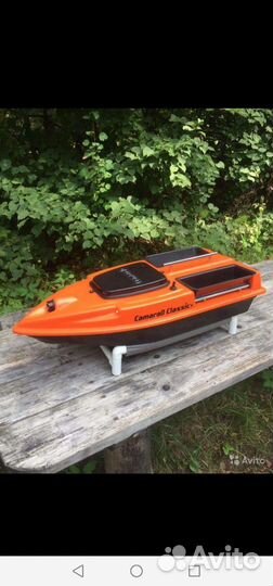 Прикормочный кораблик для рыбалки