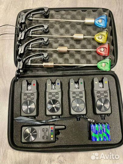 Комплект сигнализаторов поклевки Mifine и батов Kaida