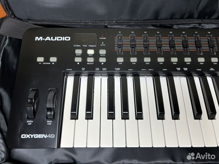 Midi клавиатура m audio oxygen 49